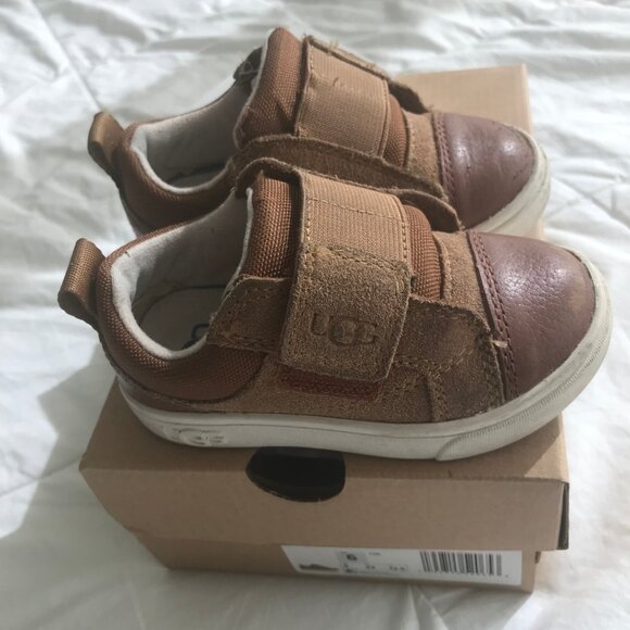 UGG Kids T Rennon Low Sneakers Toddler Size 6 - Picture 4 of 13